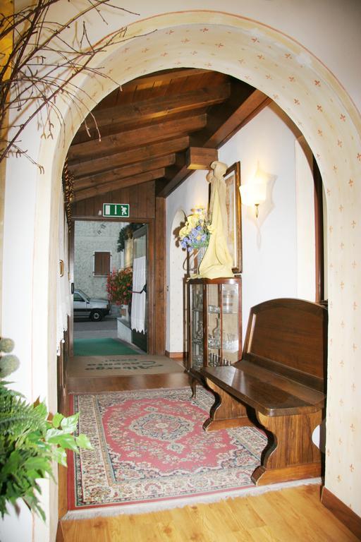 Albergo Garni Cavento Pinzolo Exterior photo